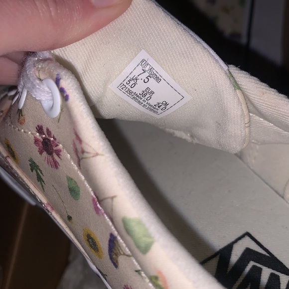 Vans | Doheny Floral Classics Size 7.5 - Picture 5 of 9